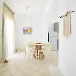 Sea Breeze Mykonos Panormos (Mykonos)